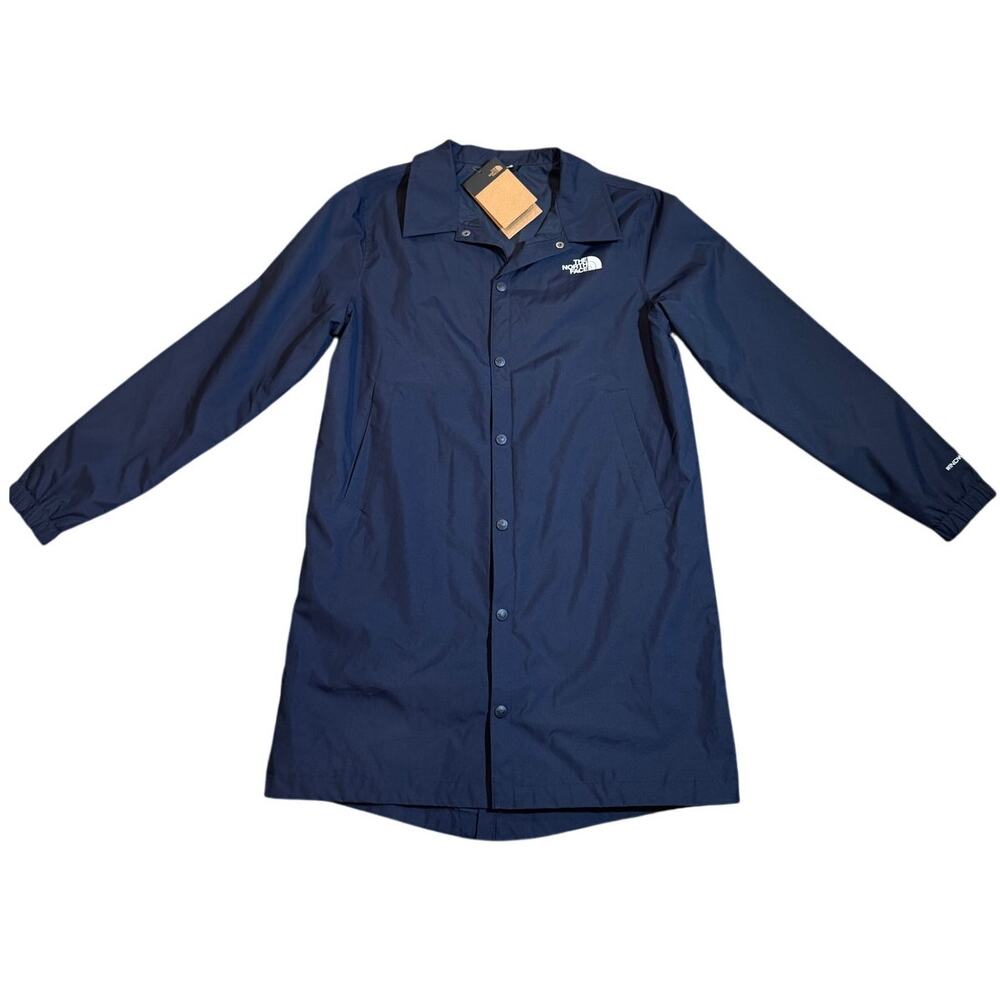The North Face Women's Coach Jacket SAMPLE Windwall